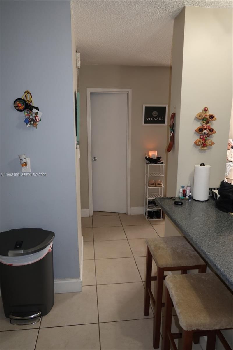 1913 S Ocean Dr, Unit 300, Hallandale Beach, FL 33009 Photo