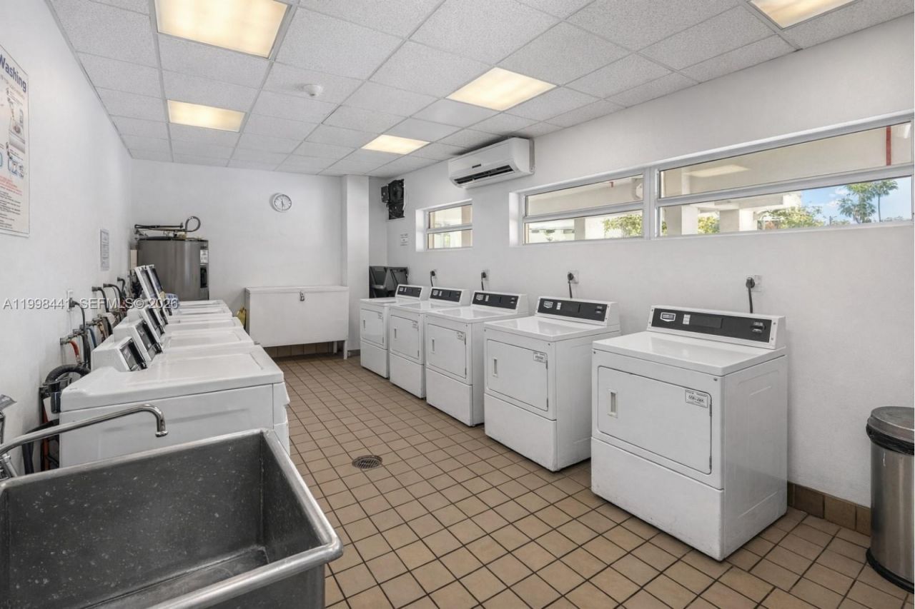 1035 West Ave, Unit 707, Miami Beach, FL 33139 Photo