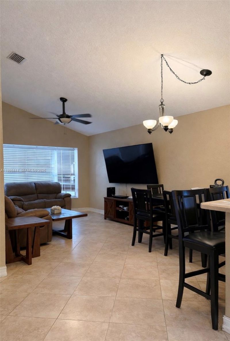 9900 NW 44th Ct, Sunrise, FL 33351 Photo