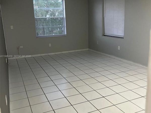 5625 W 20th Ave , Unit 306, Hialeah, FL 33012