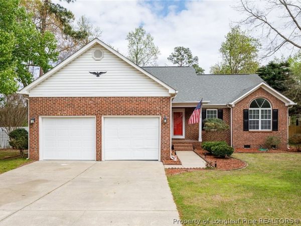 310 Timber Ridge Drive, Raeford, NC 28376