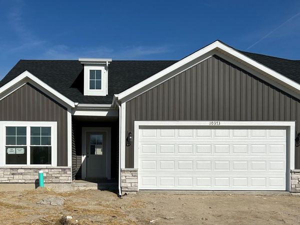 10373 Iowa Street, Crown Point, IN 46307