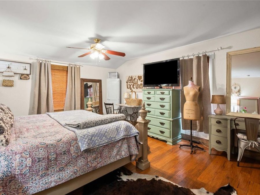 Property Image 37