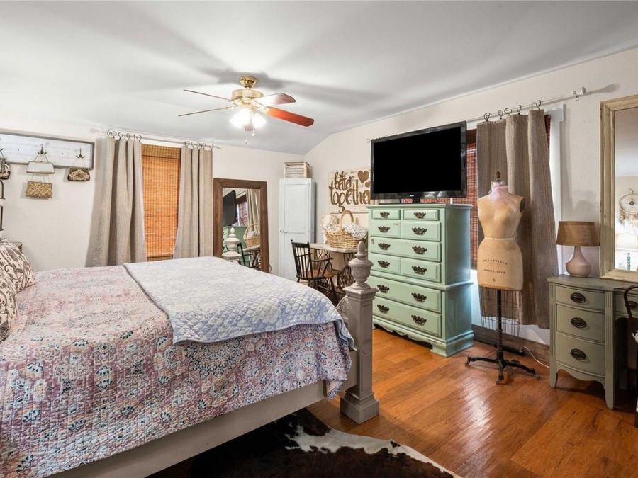 Property Image 39