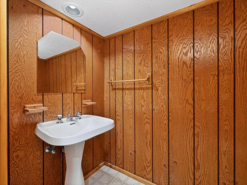 1769 Gardenstone Drive, Columbus, OH 43235 Photo 16