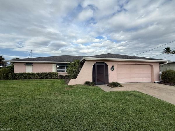 4632 Gulf AVE, NORTH FORT MYERS, FL 33903