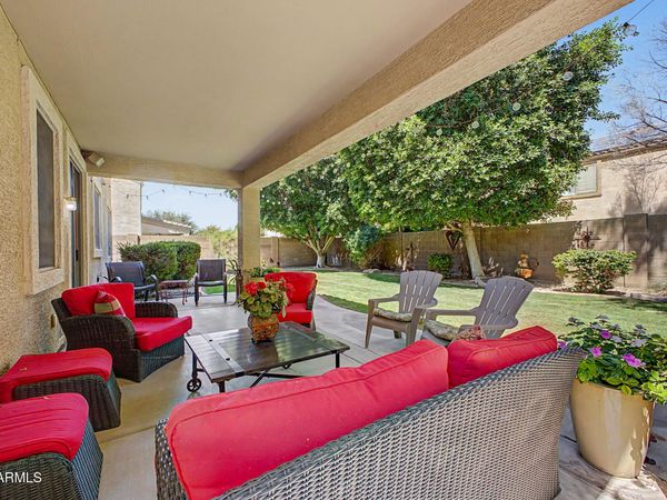 5296 W VILLAGE Drive, Glendale, AZ 85308