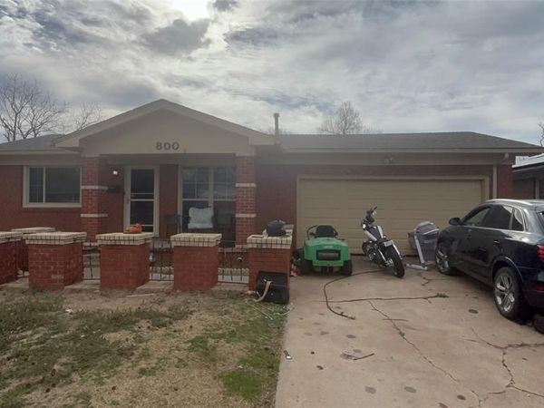 800 E Towry Drive, Oklahoma City, OK 73110