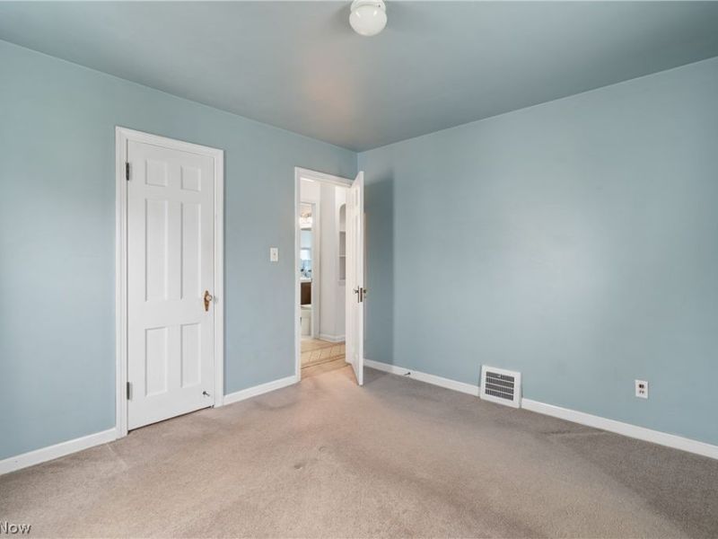 1211 Sunset Road, Mayfield Heights, OH 44124 Photo 16