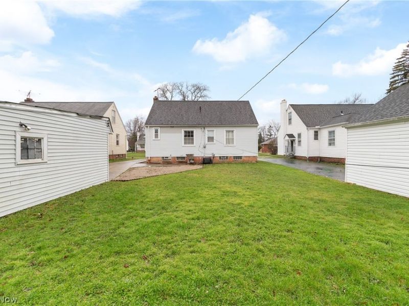 1211 Sunset Road, Mayfield Heights, OH 44124 Photo 32