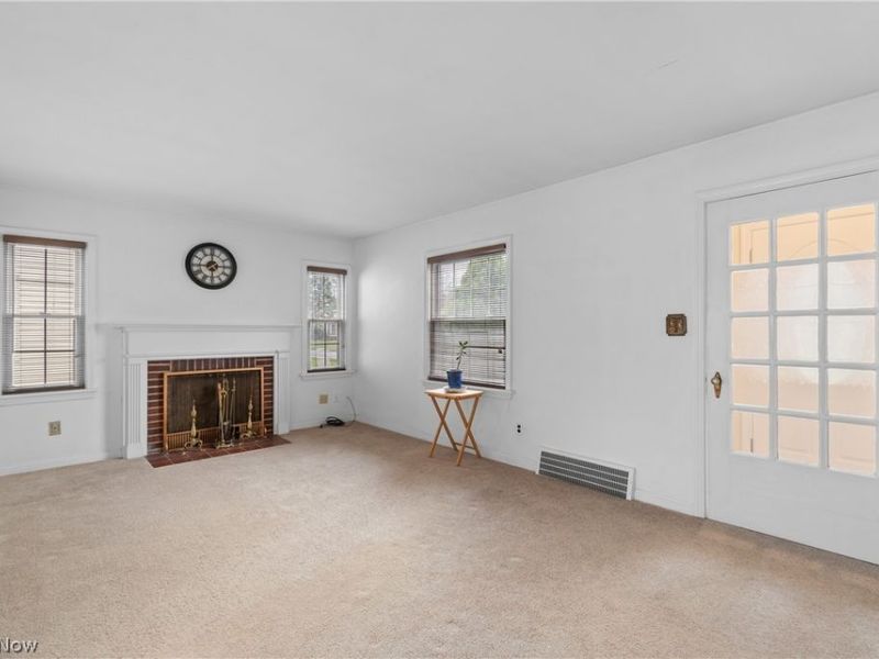 1211 Sunset Road, Mayfield Heights, OH 44124 Photo 5