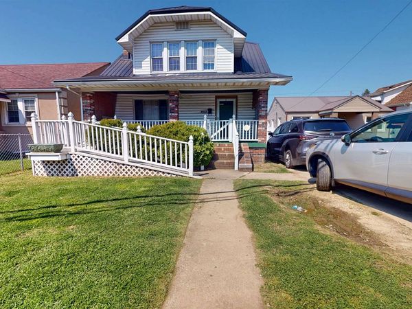 3226 3rd Ave, Huntington, WV 25702