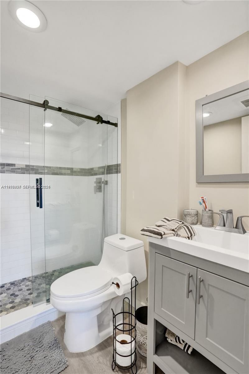 1777 SE 15th St, Unit 217, Fort Lauderdale, FL 33316 Photo