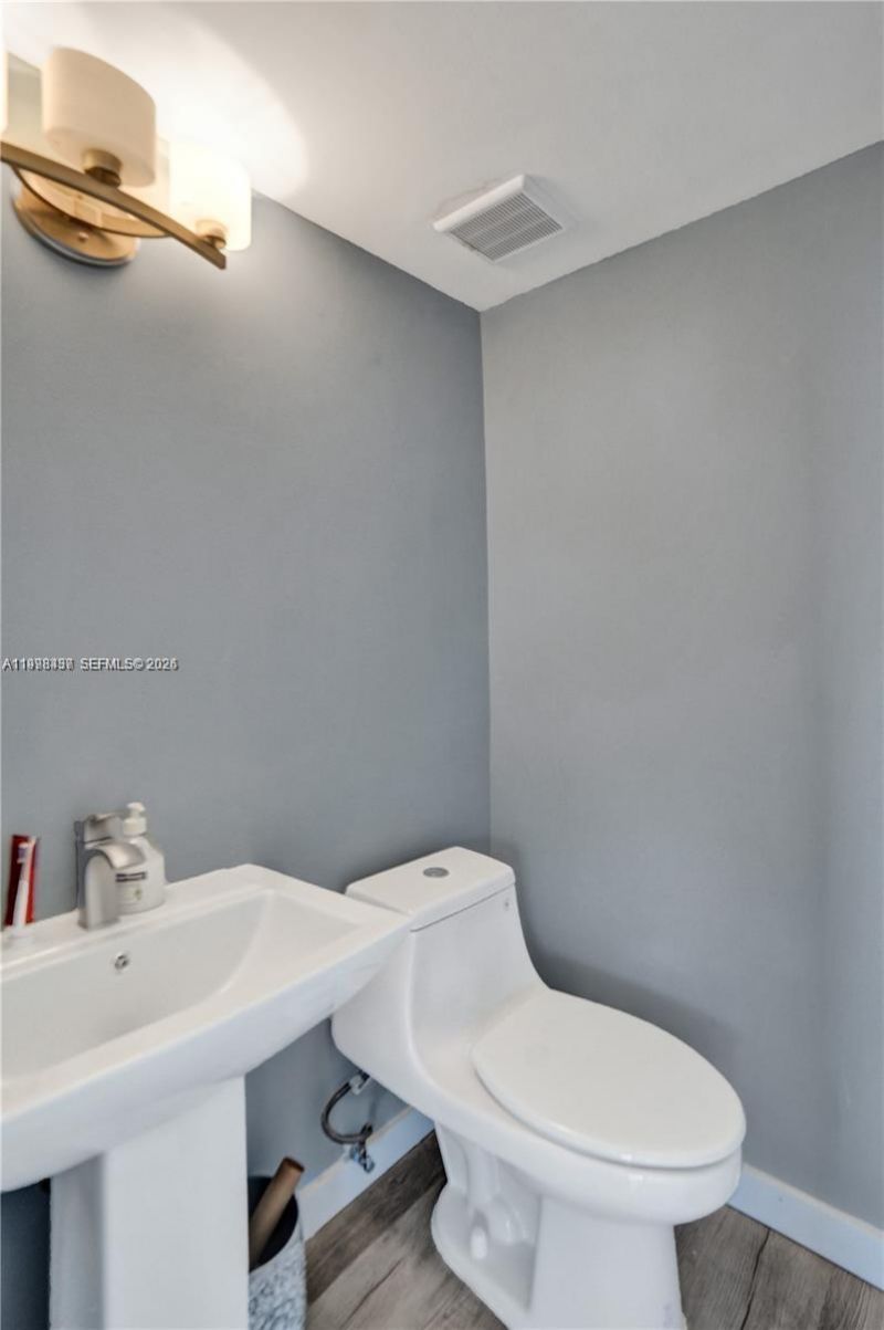 1777 SE 15th St, Unit 217, Fort Lauderdale, FL 33316 Photo