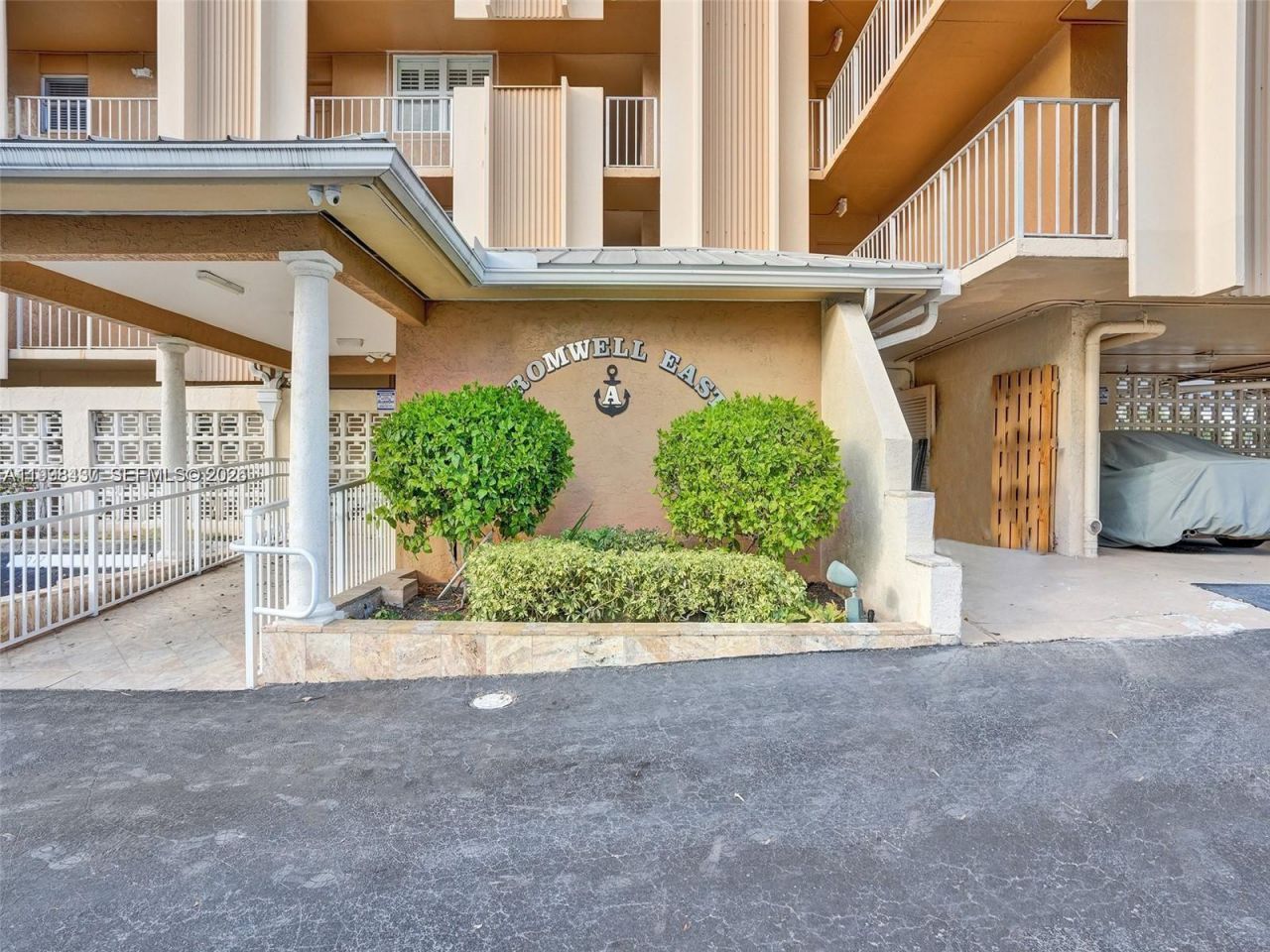 1777 SE 15th St, Unit 217, Fort Lauderdale, FL 33316 Photo