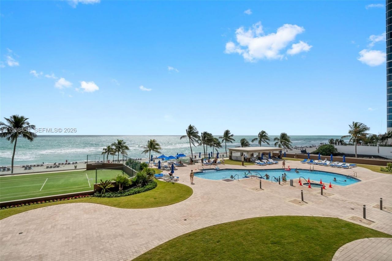 17555 Collins Ave, Unit 406, Sunny Isles Beach, FL 33160 Photo