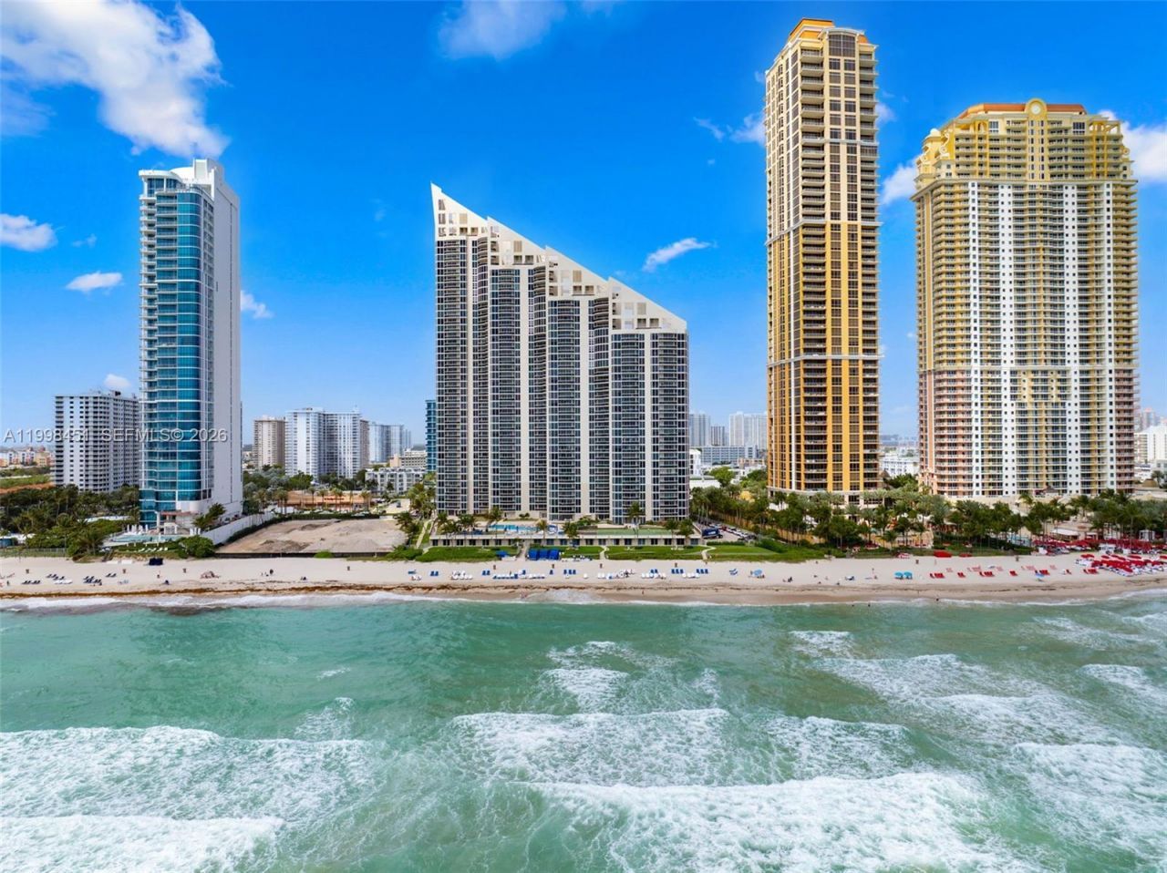 17555 Collins Ave, Unit 406, Sunny Isles Beach, FL 33160 Photo