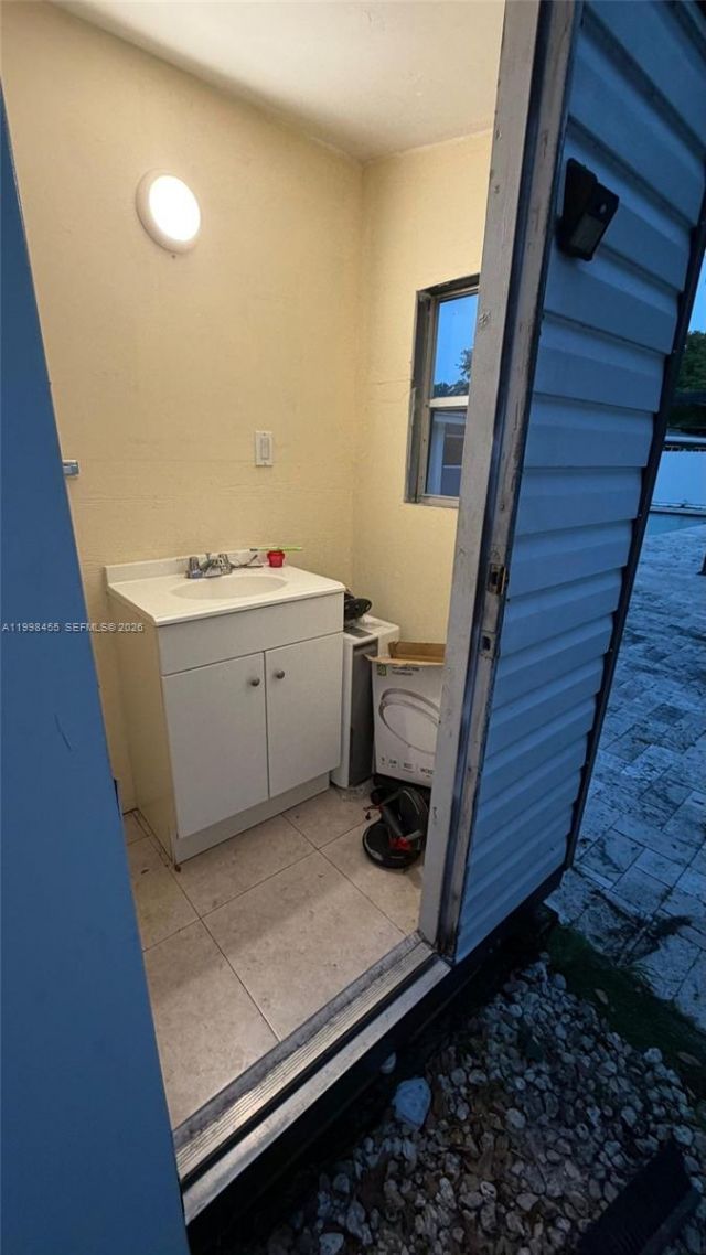 1555 SW 21st Way, Unit 1555, Fort Lauderdale, FL 33312 Photo