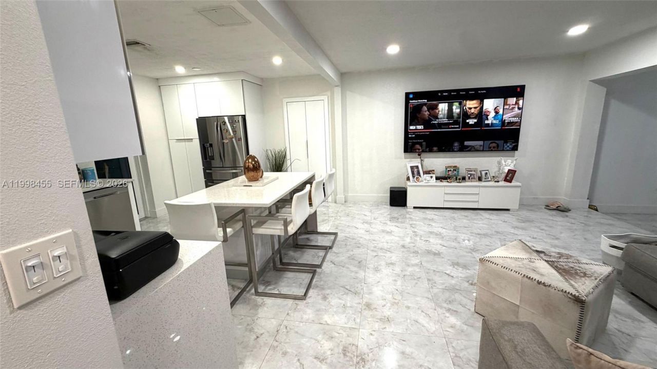 1555 SW 21st Way, Unit 1555, Fort Lauderdale, FL 33312 Photo