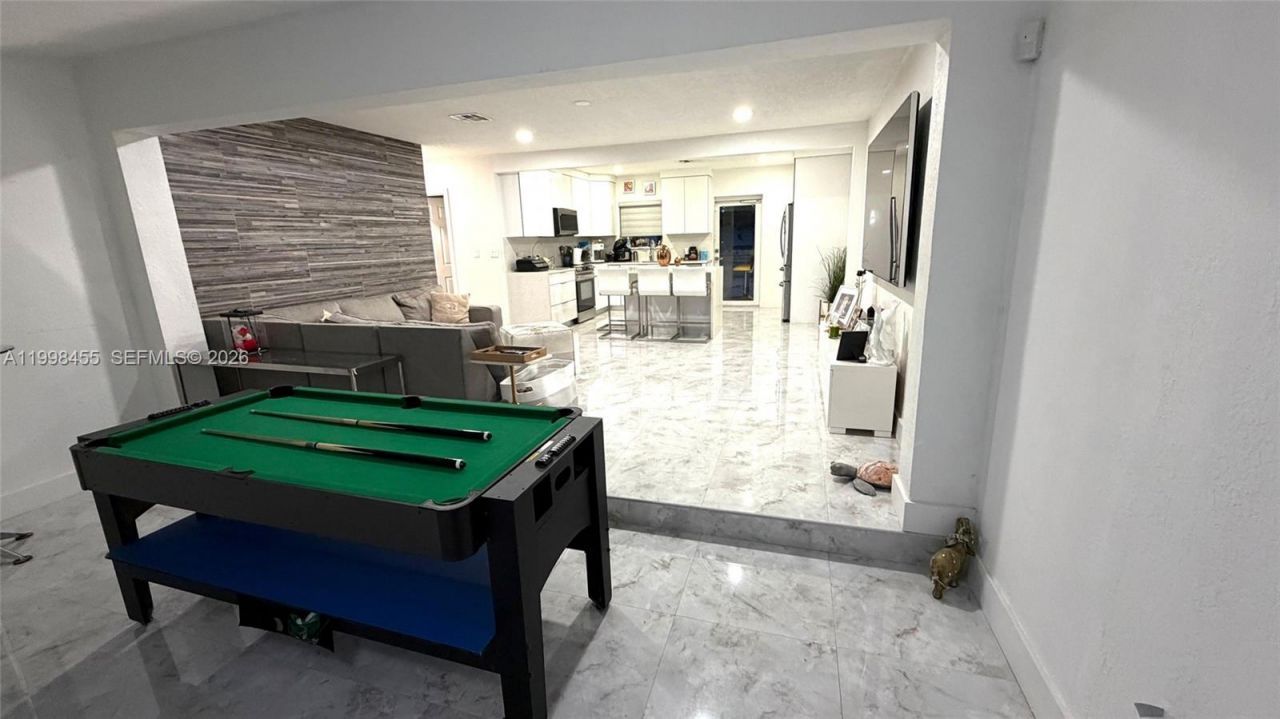 1555 SW 21st Way, Unit 1555, Fort Lauderdale, FL 33312 Photo