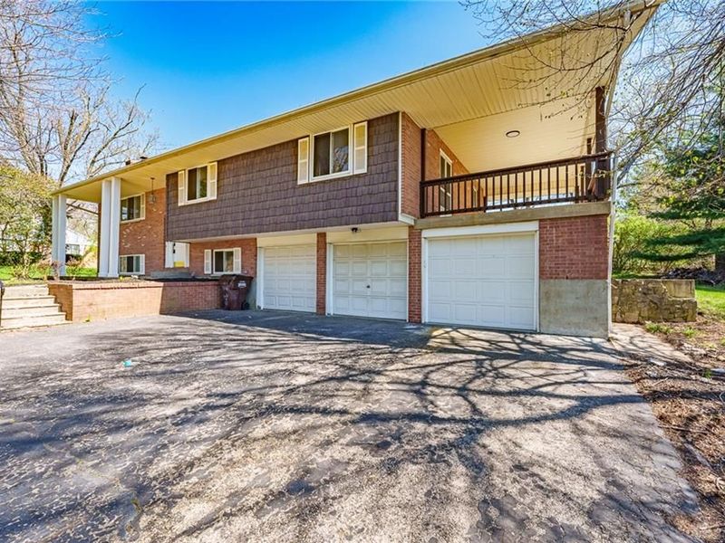 5640 Winshire Terrace, Sugarcreek Township, OH 45440 Photo 3