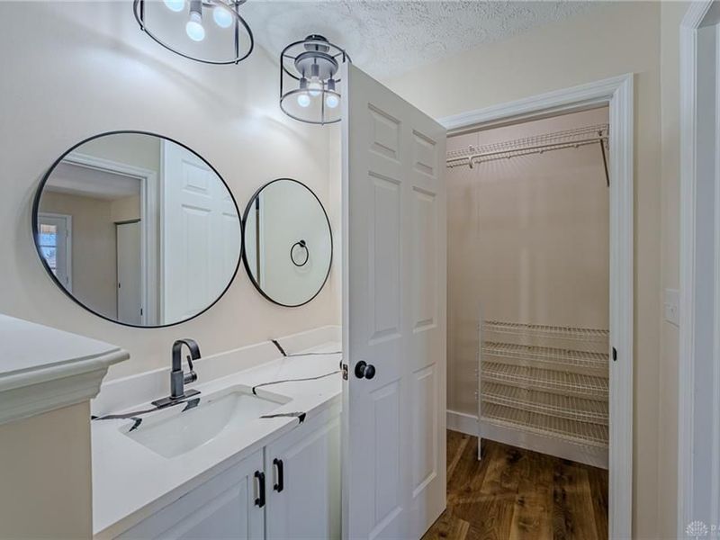 5640 Winshire Terrace, Sugarcreek Township, OH 45440 Photo 32