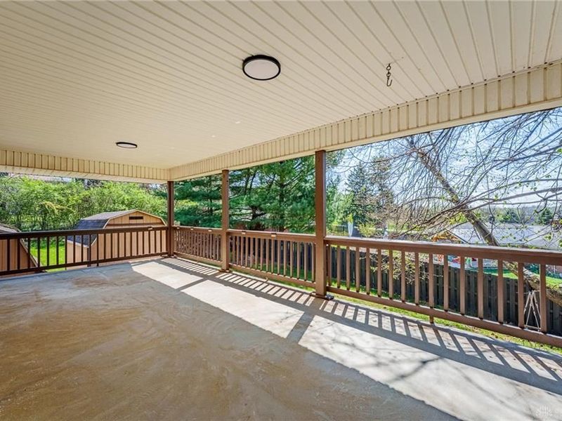 5640 Winshire Terrace, Sugarcreek Township, OH 45440 Photo 34