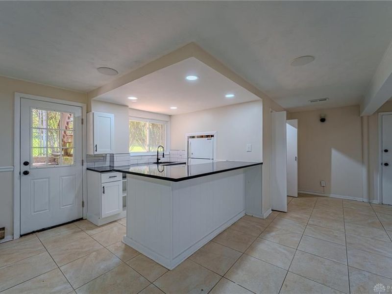 5640 Winshire Terrace, Sugarcreek Township, OH 45440 Photo 39