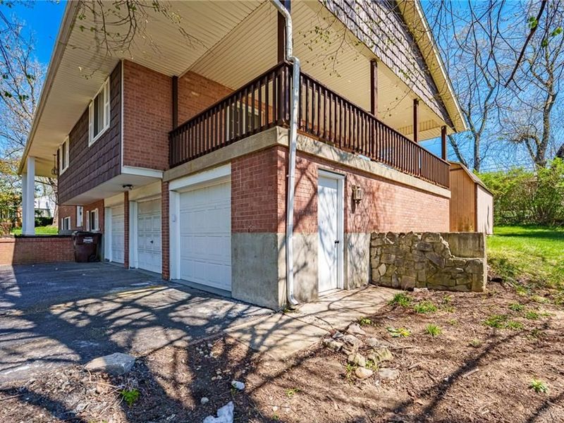 5640 Winshire Terrace, Sugarcreek Township, OH 45440 Photo 4