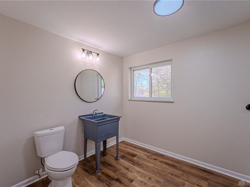 5640 Winshire Terrace, Sugarcreek Township, OH 45440 Photo 43