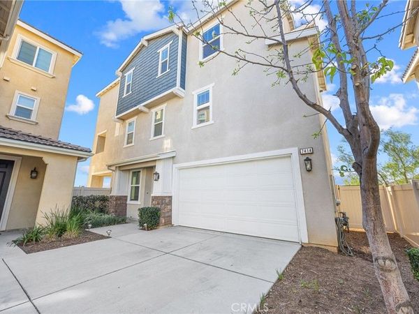 7414 Rocky Point Road, Jurupa Valley, CA 92509