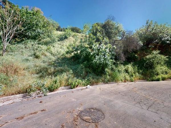 3800 Knobhill Drive, Sherman Oaks, CA 91423