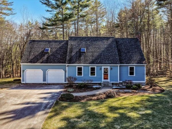 8 Spillway Lane, Concord, NH 03301