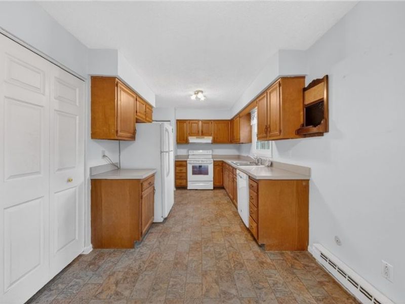 8511 Kennard Road, Lodi, OH 44254 Photo 10