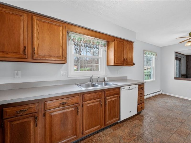 8511 Kennard Road, Lodi, OH 44254 Photo 17