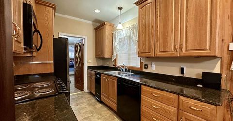 227 Peninsula Drive, Lake Almanor, CA 96137 Photo