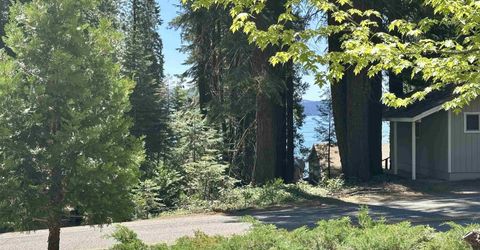 227 Peninsula Drive, Lake Almanor, CA 96137 Photo
