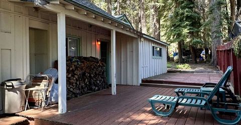 227 Peninsula Drive, Lake Almanor, CA 96137 Photo