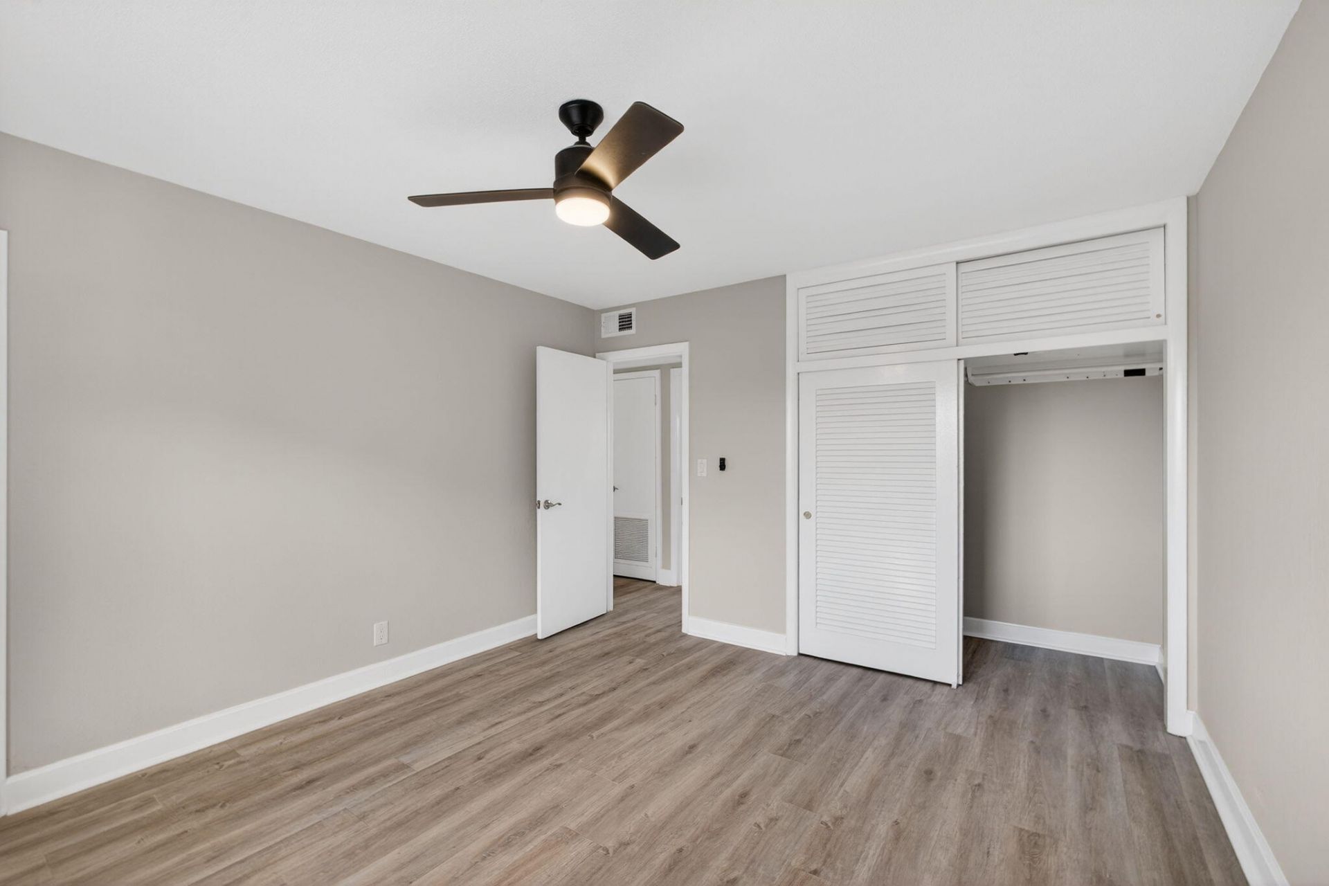 624 Southwind Circle, Unit 1, North Palm Beach, FL 33408 Photo