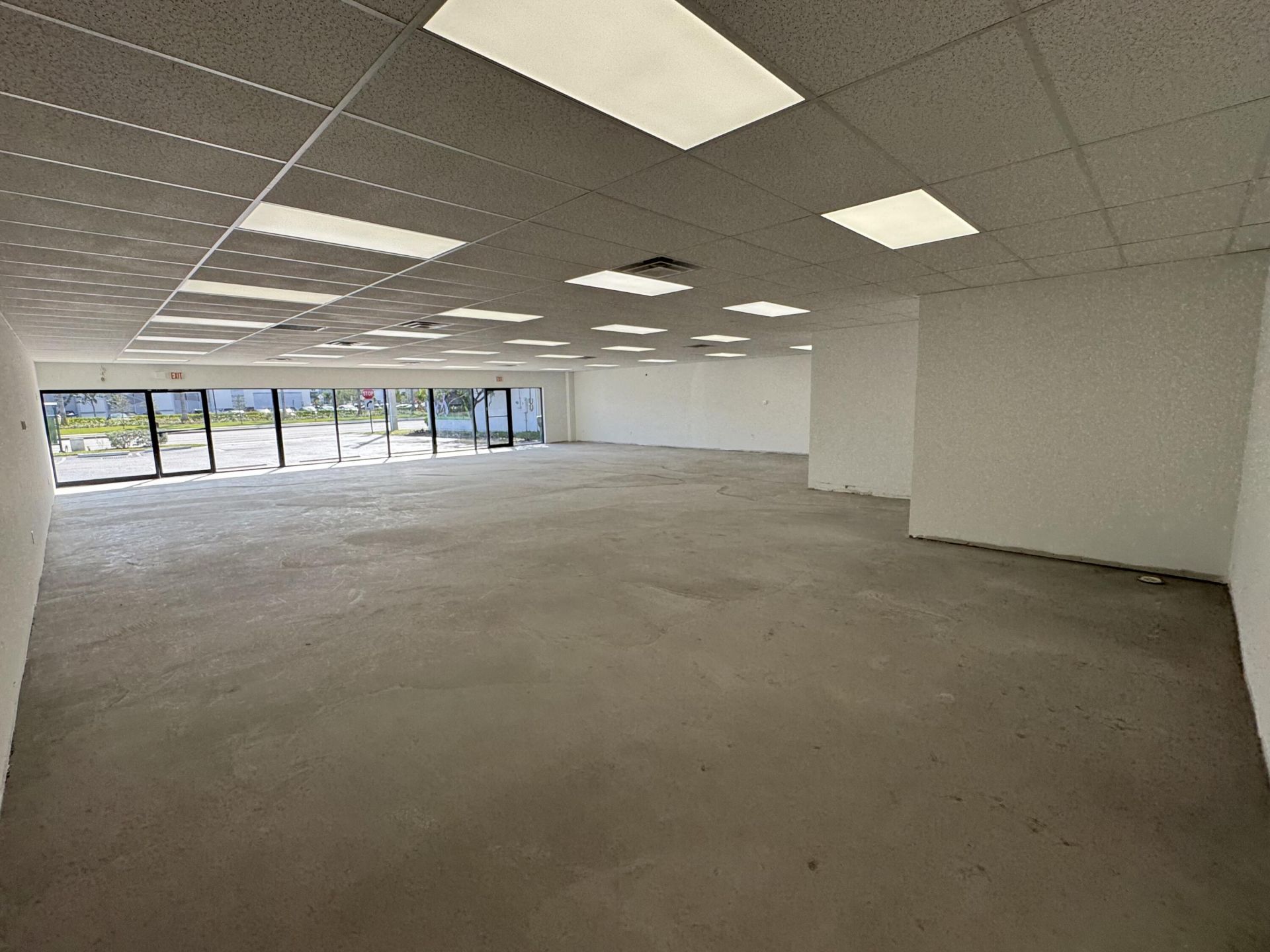 777 E Oakland Park Boulevard, Oakland Park, FL 33334 Photo