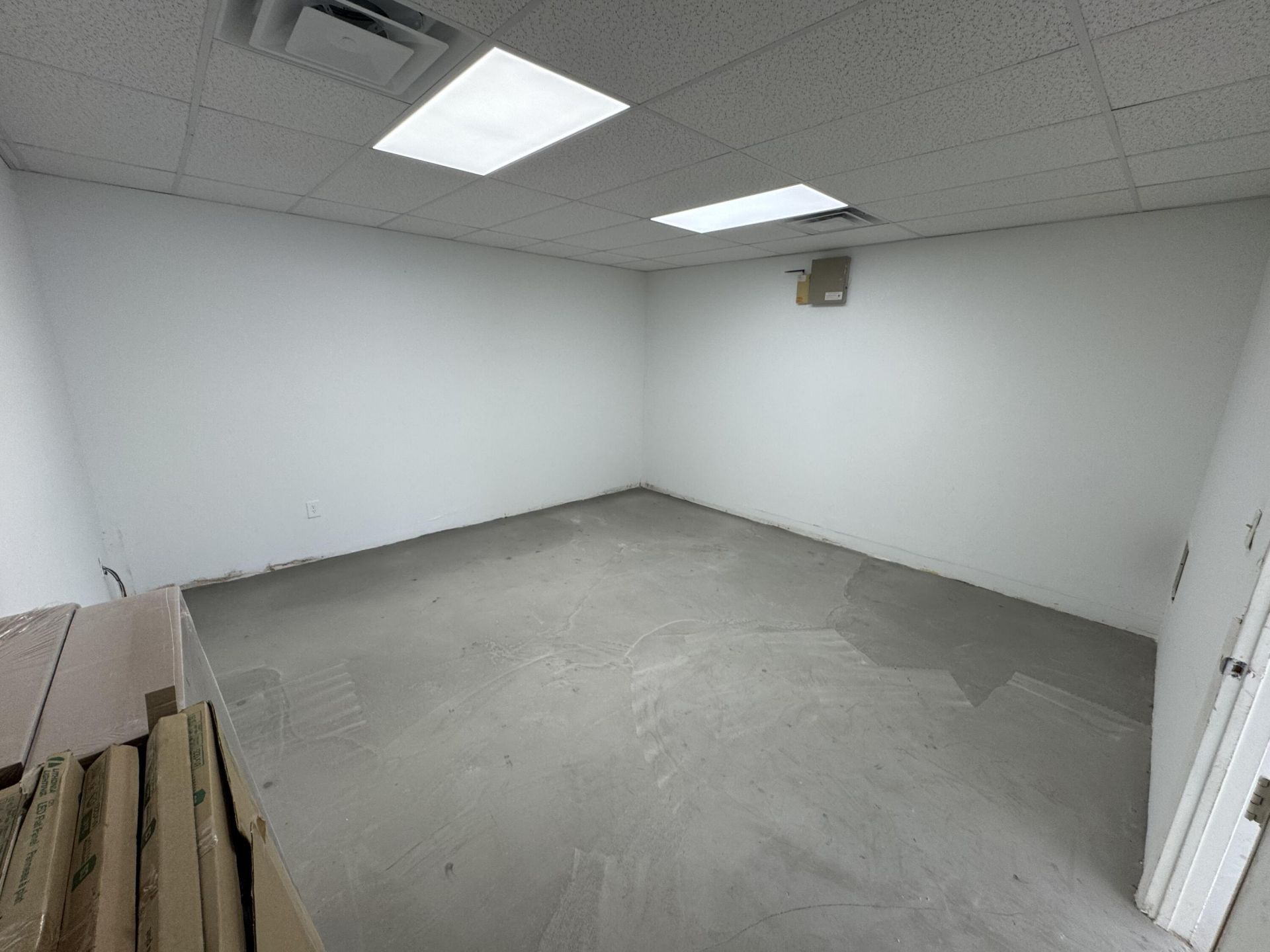 777 E Oakland Park Boulevard, Oakland Park, FL 33334 Photo