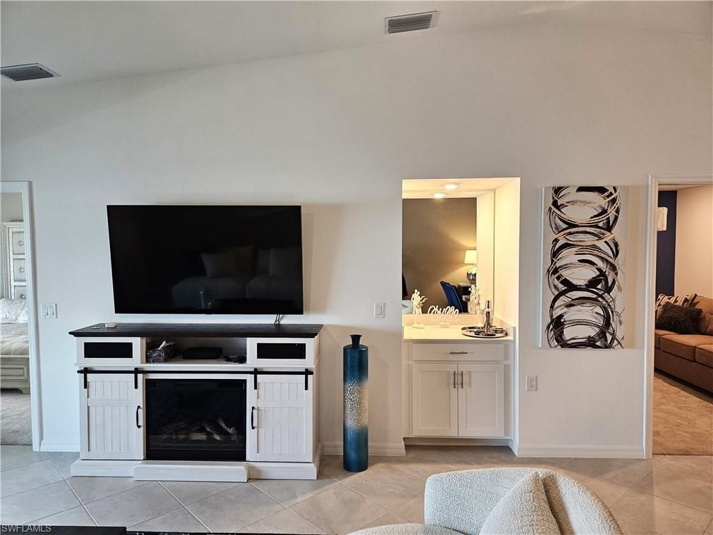 5427 Double Eagle Cir , Unit 2825, Ave Maria, FL 34142 Photo