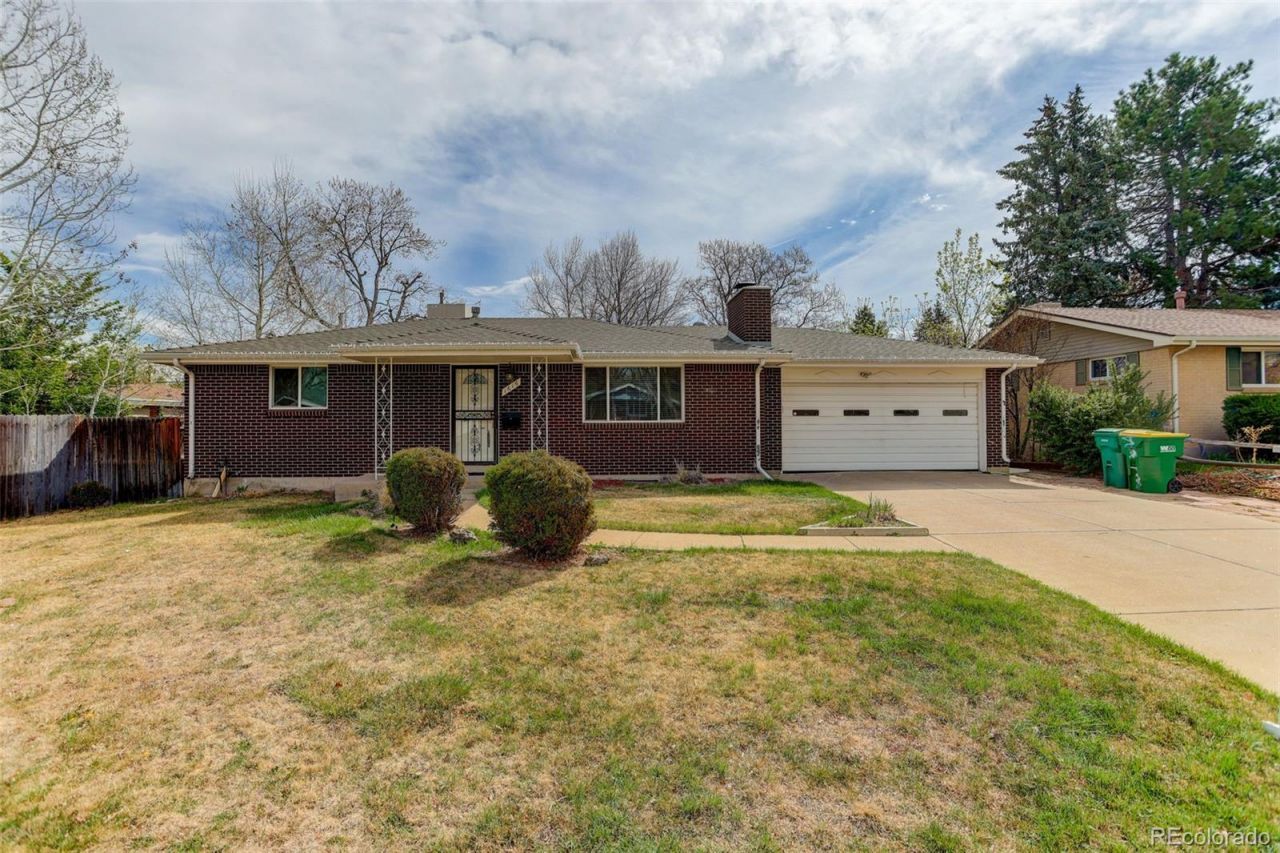 1616 S Balsam Court, Lakewood, CO 80232 Main Photo