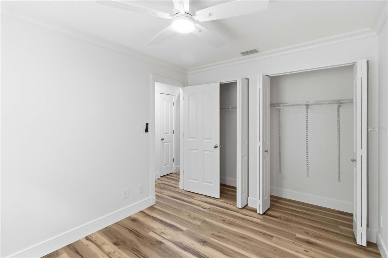 2293 Spring Lake Highway, Brooksville, FL 34602 Photo