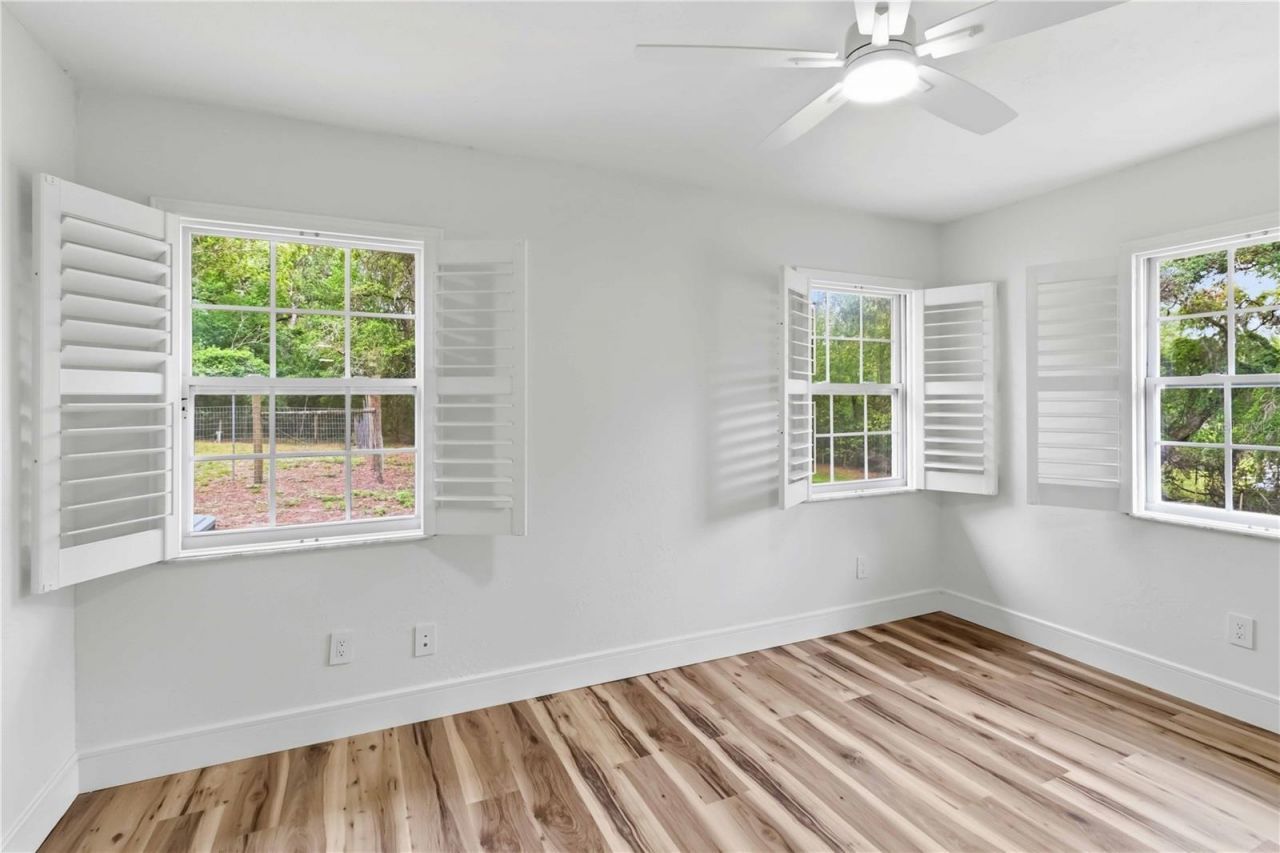 2293 Spring Lake Highway, Brooksville, FL 34602 Photo