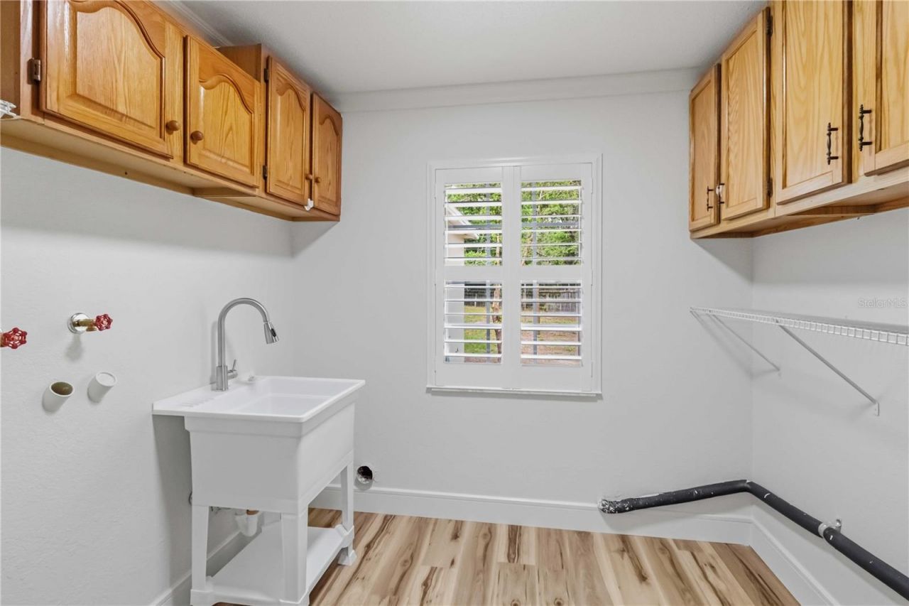 2293 Spring Lake Highway, Brooksville, FL 34602 Photo