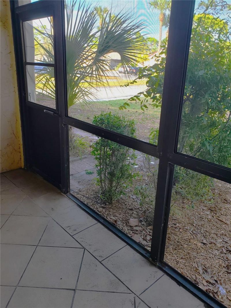 2724 Hidden Lake Boulevard , Unit A, Sarasota, FL 34237 Photo