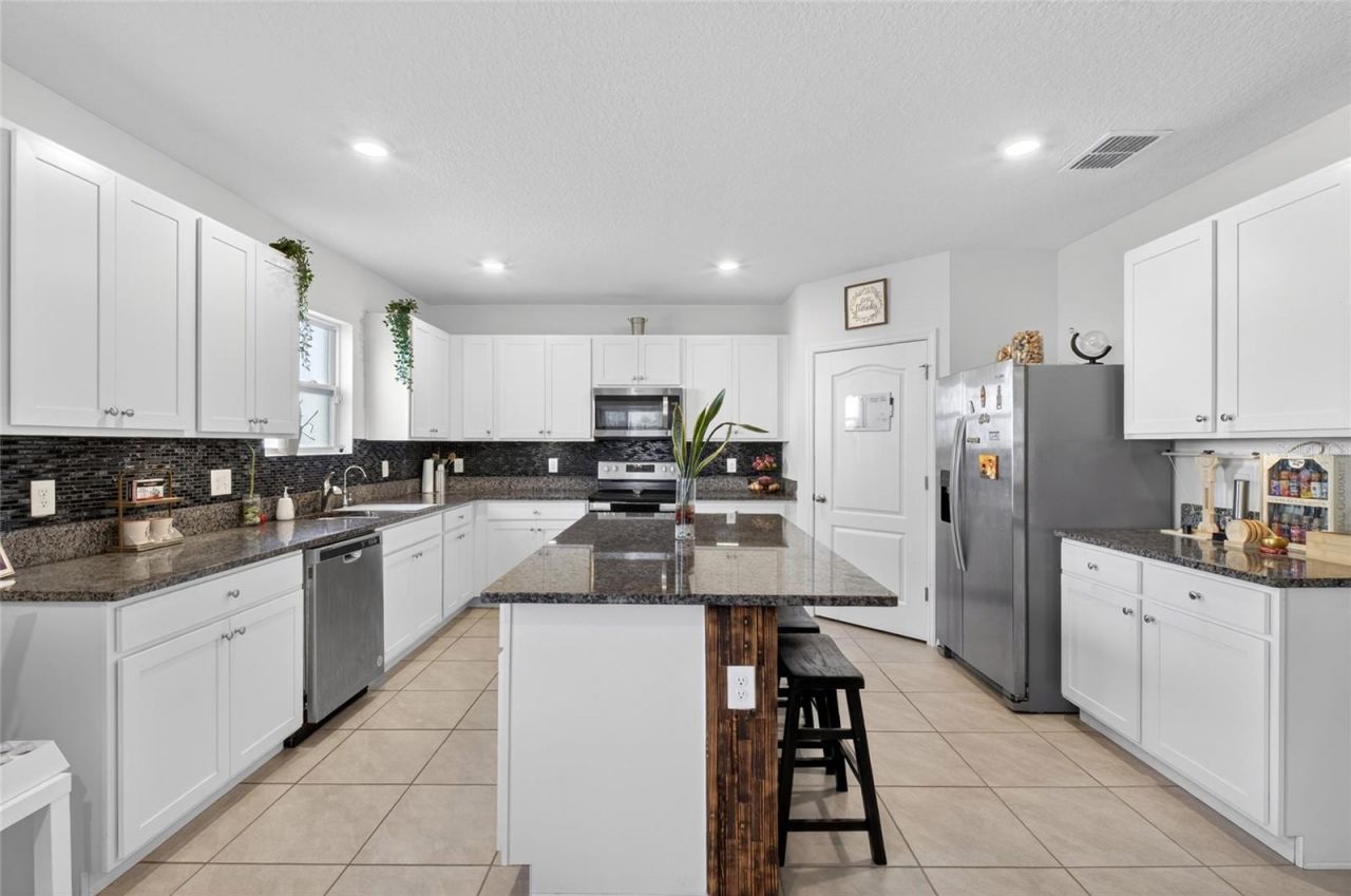 9649 Black Walnut Drive, Clermont, FL 34715 Photo