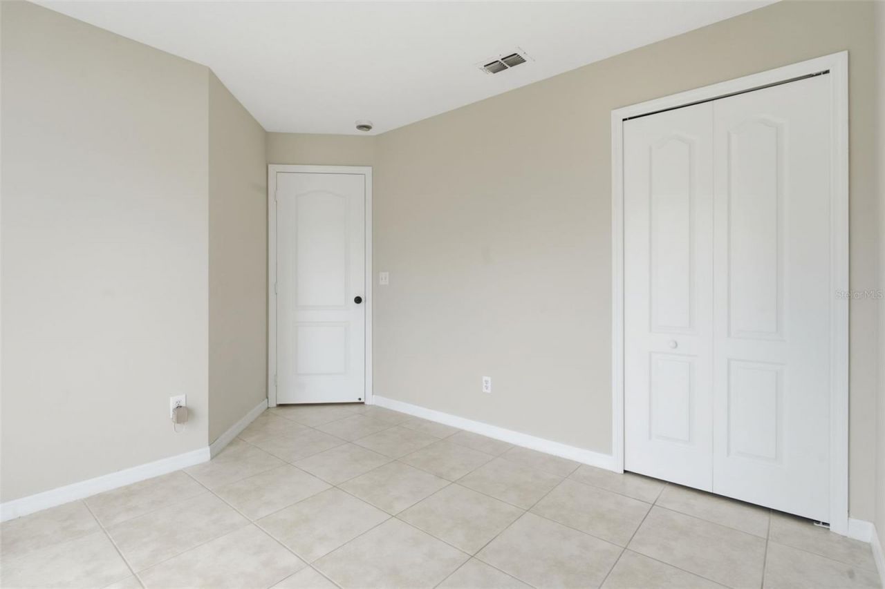 38 Vanna Court , Orlando, FL 32807 Photo