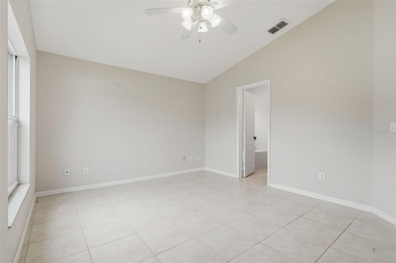 38 Vanna Court , Orlando, FL 32807 Photo